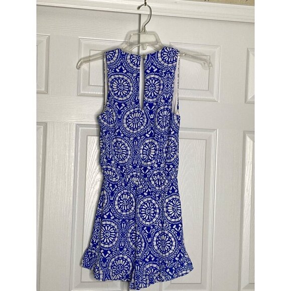 Show Me Your Mumu Mykonos Circle Medallion Print Riri Romper, Blue White Size XS - Picture 3 of 6